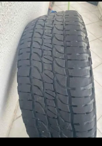 Pneu Michelin 18 da S10 meia vida