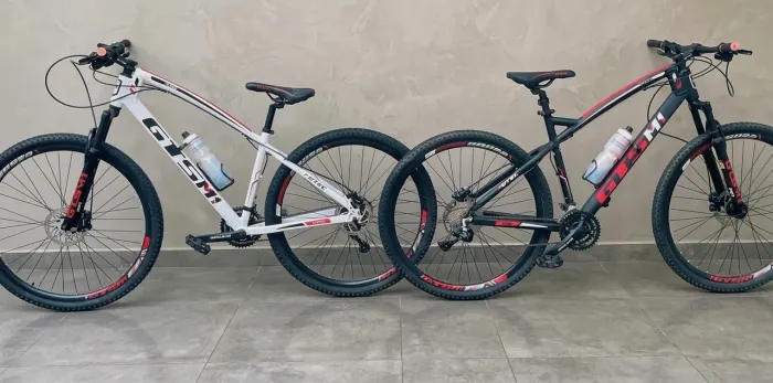 Bicicleta GTSM1