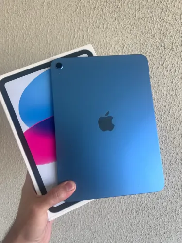 iPad 11 128GB 