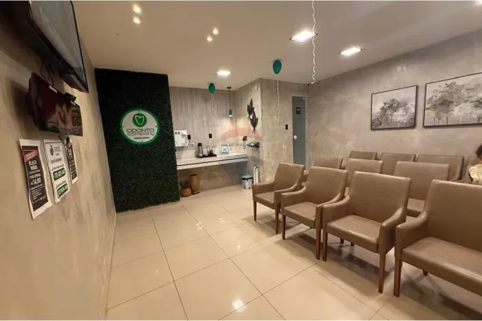 Consultório Dentário Na Av.Joana Angélica