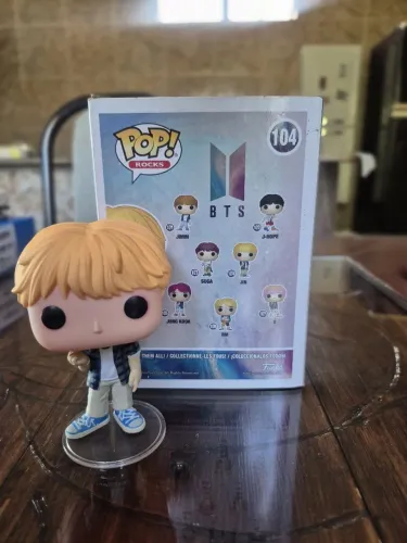 Boneco BTS jin