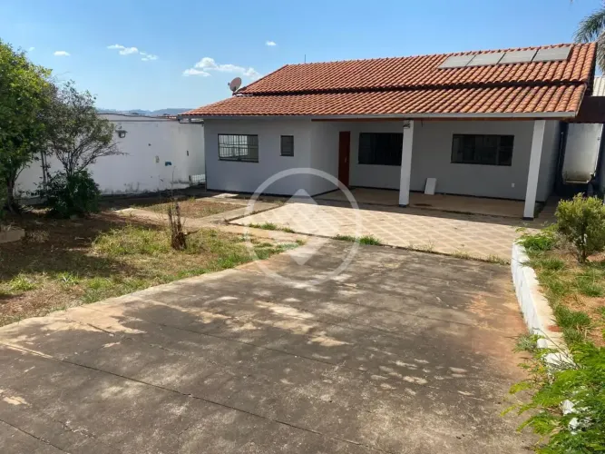 CASA EM LOTE DE 600M² NO BAIRRO JARDIM IPÊ - LAGOA SANTA/MG codigo: 354055