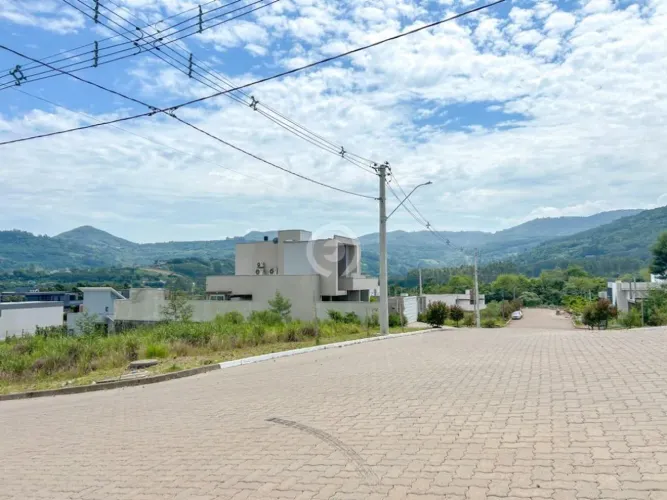 Terreno à venda em Dois Irmãos, Centro, com 308.55 m²