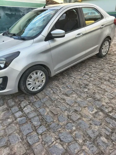 Ford KA 1.5 Sedan SE Plus 12V Flex 4P Mec. 2020