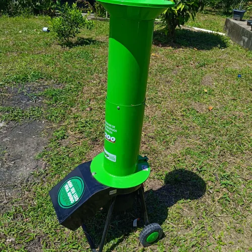 Triturador de galhos e orgânicos TRAPP TR 200 