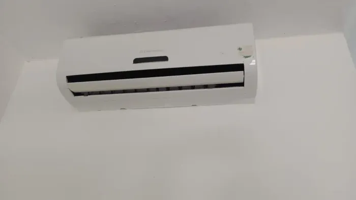 Ar condicionado Eletrolux - 9000 BTUS
