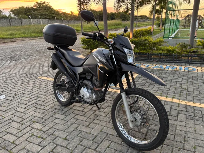 Honda bros 