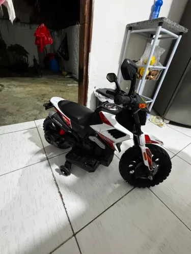 Moto elétrica