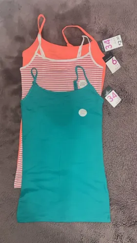 Kit 3 Regatas Primark (Listrada, Verde e Coral) - NOVAS
