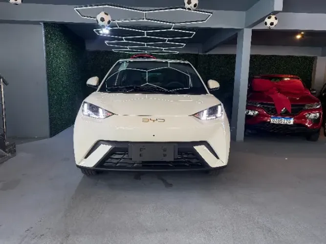 BYD Dolphin GS (Elétrico) 2027