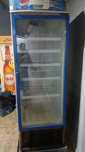 Expositor e Cervejeira