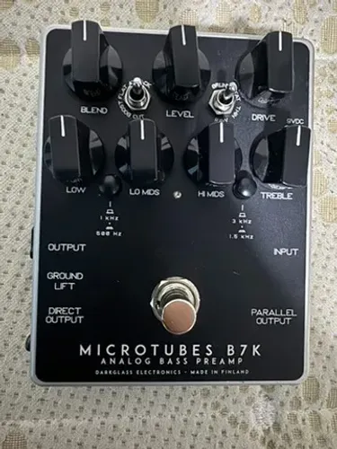 Darkglass Microtubes B7K - Preamp/Overdrive para Baixo