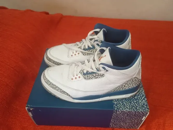 Air Jordan III Retro