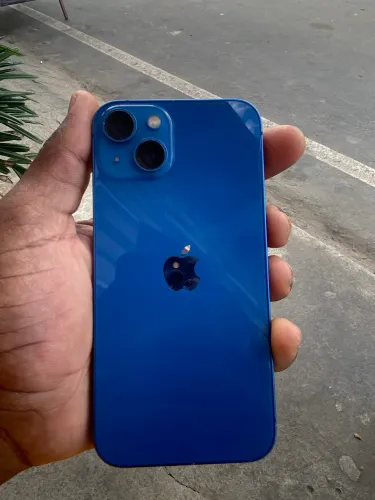 iPhone 13