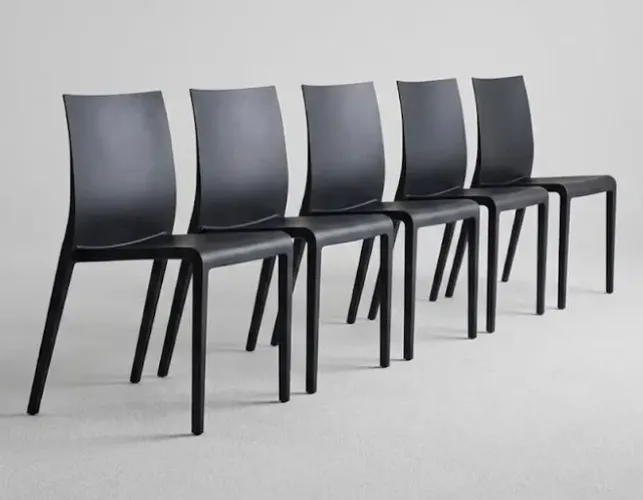 Oferta. 6 Cadeiras Modelo Petra: Marca: - I'M IN HOME seminovas com lindo design