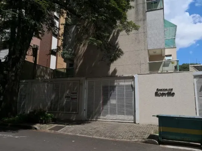 Kitnet com ótima localização na zona 07