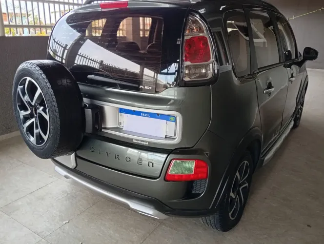 Citroen Aircross Exclusive 1.6 Flex 16V 5P Mec. 2011
