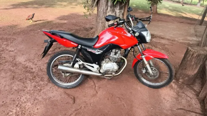 Cg 150 bem conservada