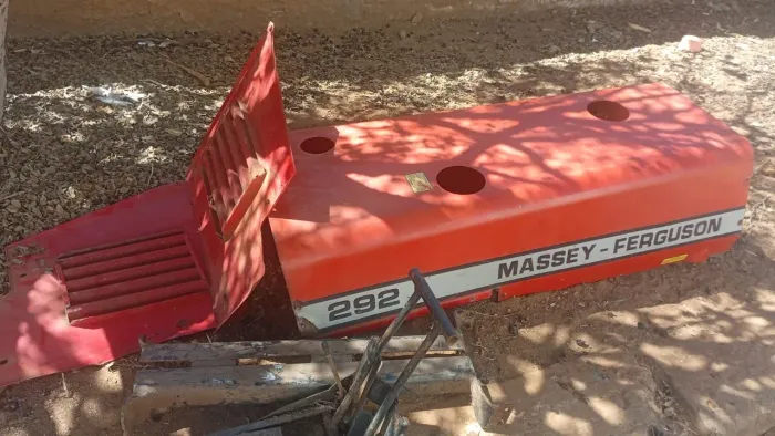 Capuz original Massey Ferguson