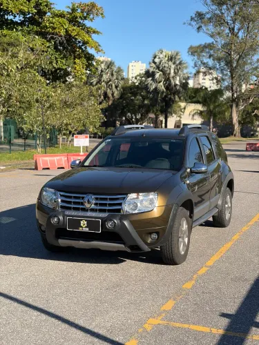 Renault Duster Dynamique 2.0 Hi-flex 16V Aut. 2014