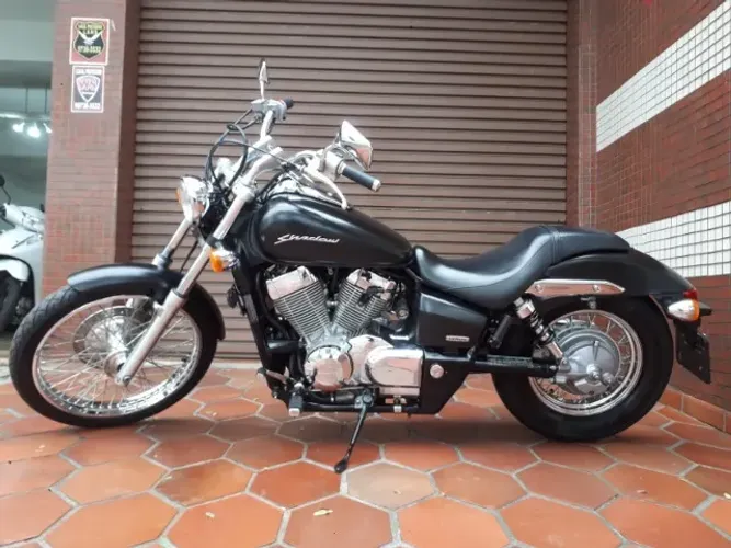 Honda Shadow 750 2013.