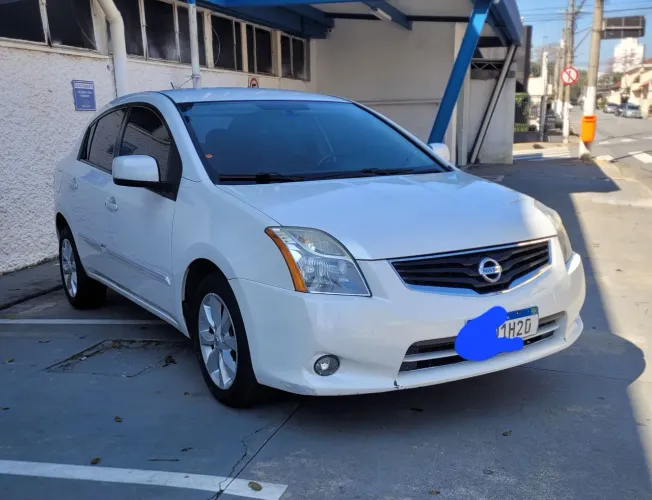 Nissan Sentra S 2.0/ 2.0 Flex Fuel 16V Aut. 2012