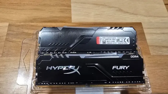HyperX Fury RGB 16GB DDR4 3466MHz CL16