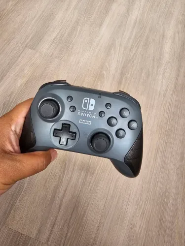 Controle Hori para Nintendo Switch 