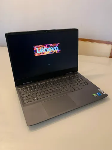 Notebook Lenovo LOQ Core i5 RTX 2050
