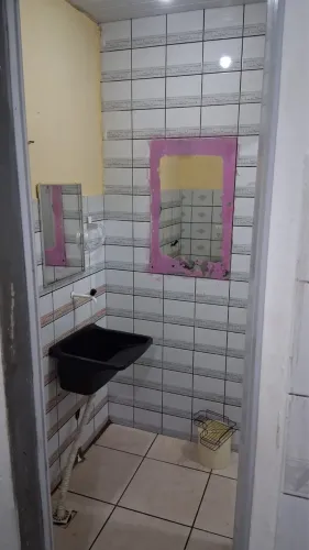 Kitnet a 600 metros do Floripa Shopping