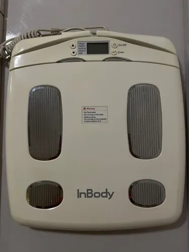 Balança de Bioimpedância Profissional - InBody 120 Portátil