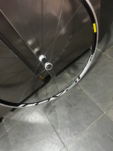 Roval SL fusee Specialized