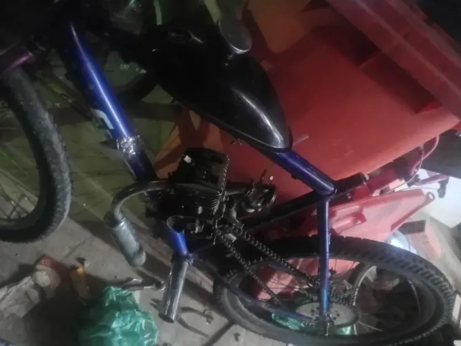 Eu estou vendendo um kit motor de 50 cc