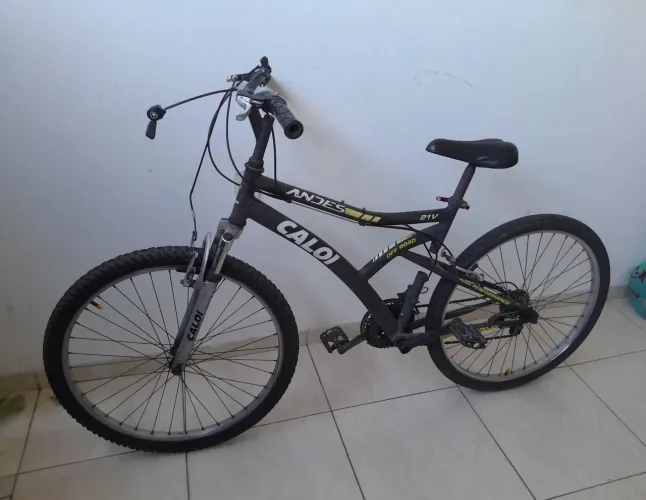Bicicleta Caloi aro 26
