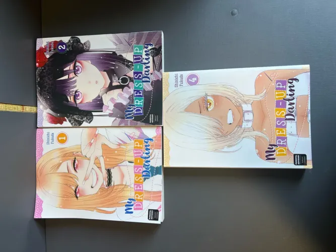 My dress up darling mangá vol 1, 2 e 4 em inglês