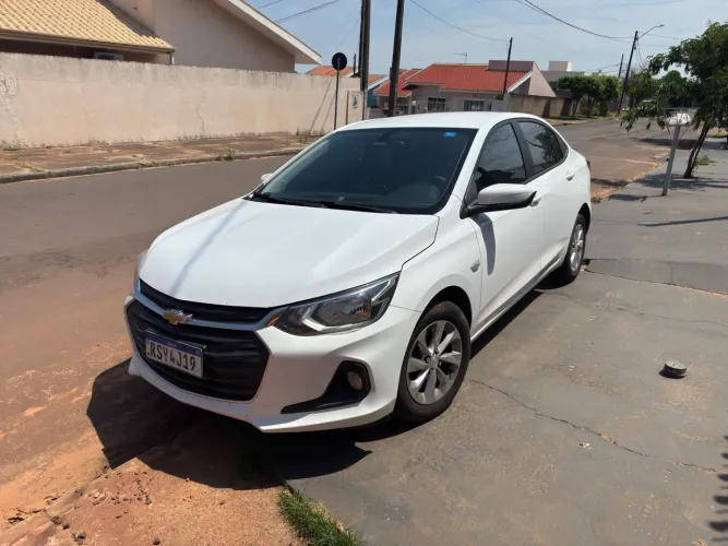Chevrolet Onix Plus LT 1.0 12V Flex Mec. 4P 2022