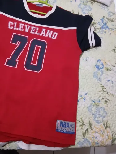 Camisa famosa NBA CLEVELAND, oportunidade!