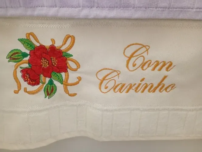 Toalha de rosto Bordada com mensagem e desenho Dohler
