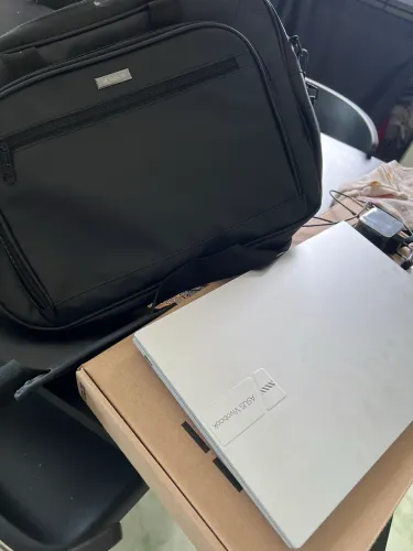 Notebook ASUS VIVOBOOK 8 RAM