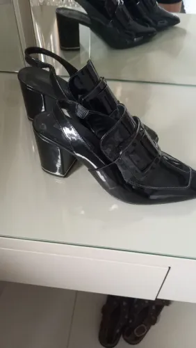 Sapato Jorge Bischoff n 37, por 190,00 - IMPERDÍVEL 