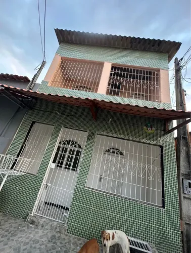 VENDO CASA DUPLEX EM FEU ROSA