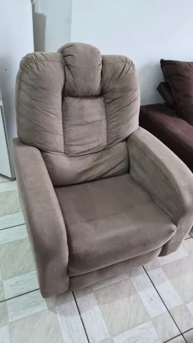 Poltrona reclinável 