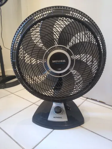 Ventilador de mesa Mundial pá 50 centímetros
