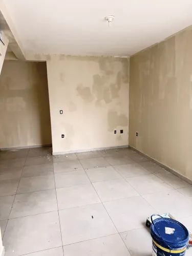 Duplex com quintal e 2 Suítes