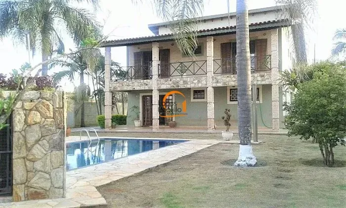 Maravilhosa casa a venda em condomínio fechado em Atibaia!!!