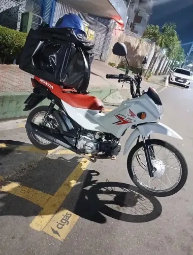 Vendo linda pop 2026 otimas condições