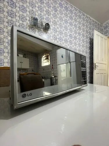Microondas Espelhado LG 30L