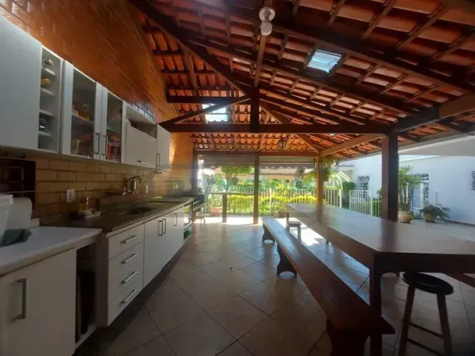 MAR/RV5458 ASA AMPLA CONTENDO DUAS CASAS EXELENTES