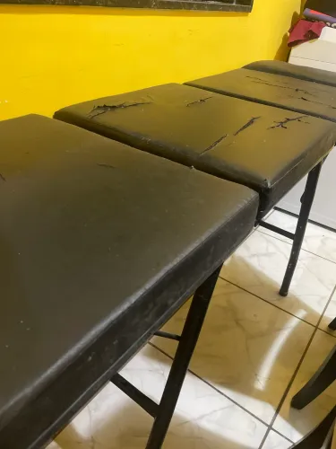 Maca em ótimo estado, bem conservada e pronta para uso.