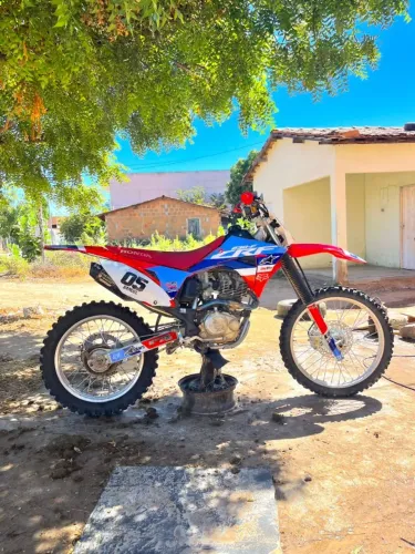 CRF 230 ano 2016